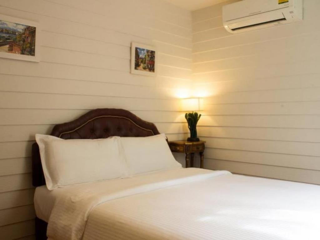 Ban Thungdang Housetel Bangkok Hotel Eksteriør billede